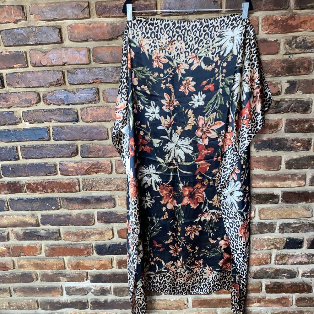 NWT Dana Buchman Brown Leopard Animal Floral Print Square Scarf Shawl Women's